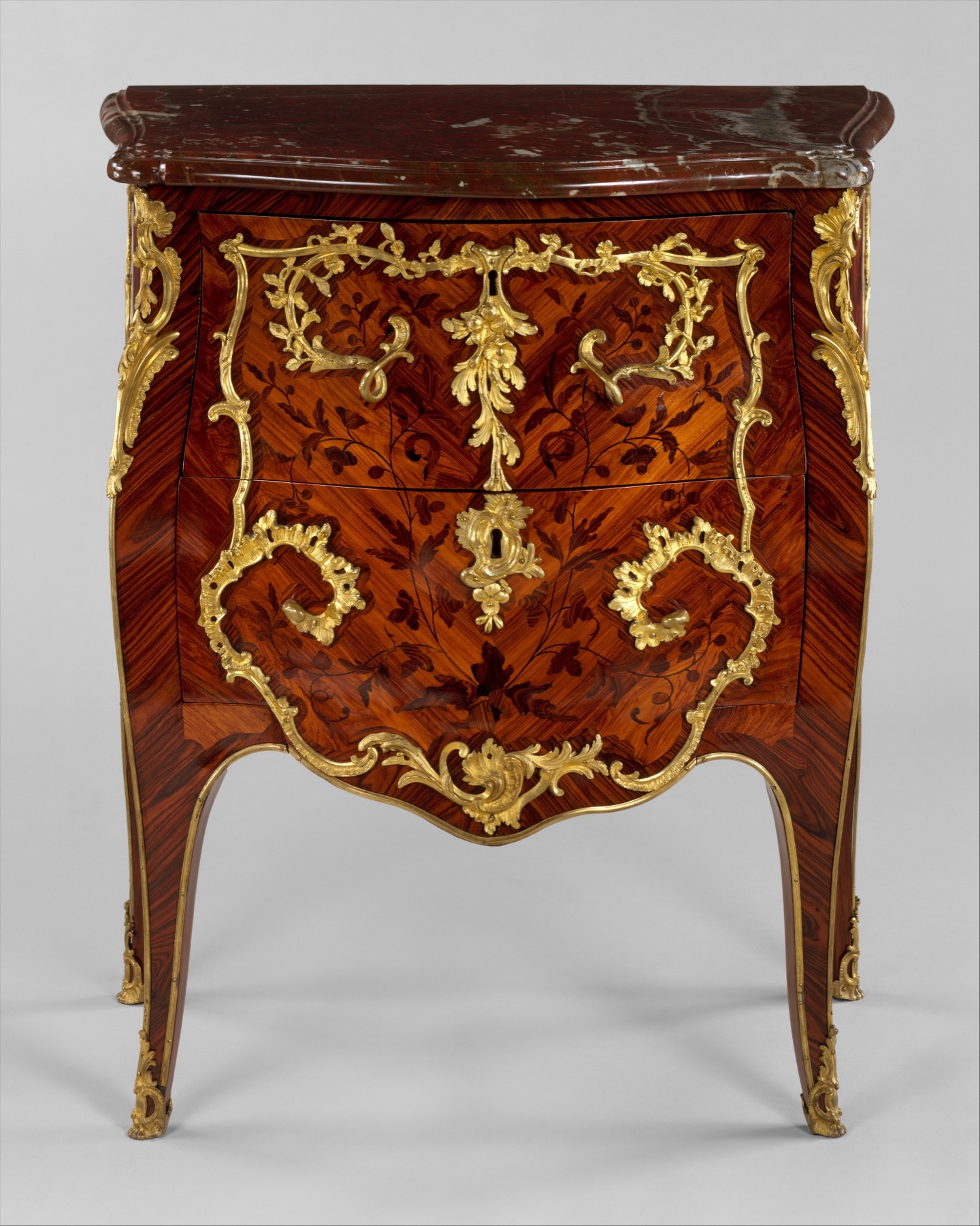 Salon de mobilier français du XVIIIe siècle